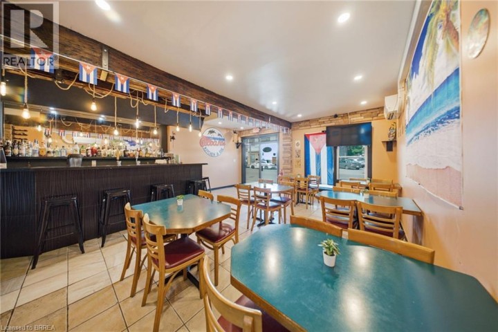 Photo 3 at 31 King Street, Brantford