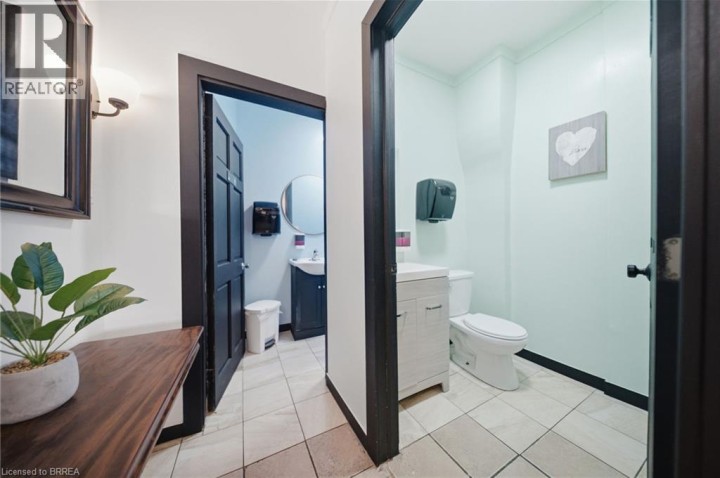 Photo 8 at 31 King Street, Brantford