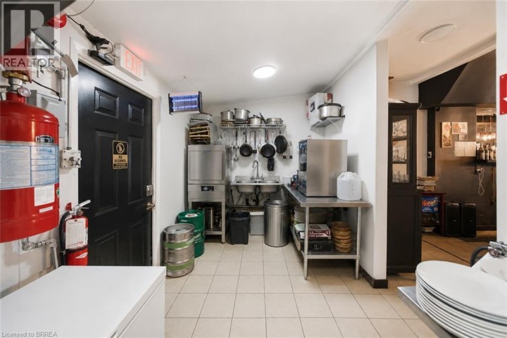Photo 11 at 31 King Street, Brantford