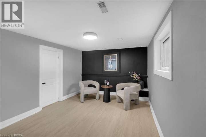 Photo 17 at 19 Broad Street, Terrace Hill, Brantford