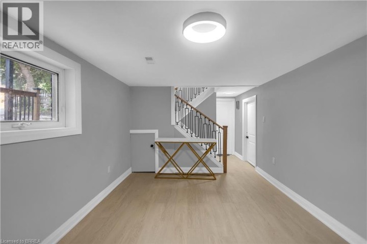 Photo 18 at 19 Broad Street, Terrace Hill, Brantford
