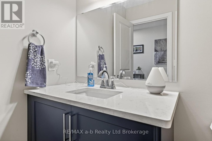 Photo 12 at 253 W Charles Street, Ingersoll - South, Ingersoll