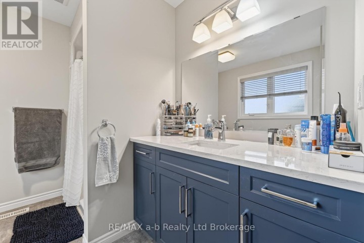Photo 25 at 253 W Charles Street, Ingersoll - South, Ingersoll