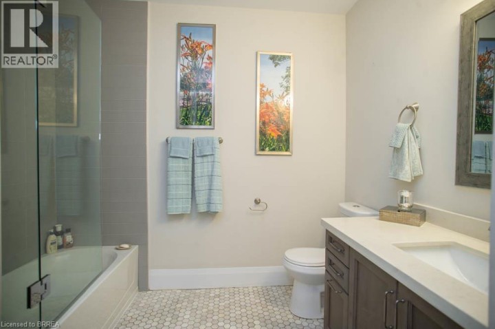 Photo 12 at 117 - 85 Morrell Street, Holmedale, Brantford