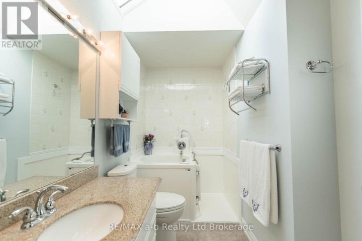 Photo 16 at 57 Edwin Crescent, Tillsonburg