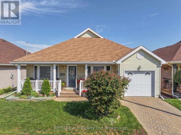 Photo 5 at 57 Edwin Crescent, Tillsonburg