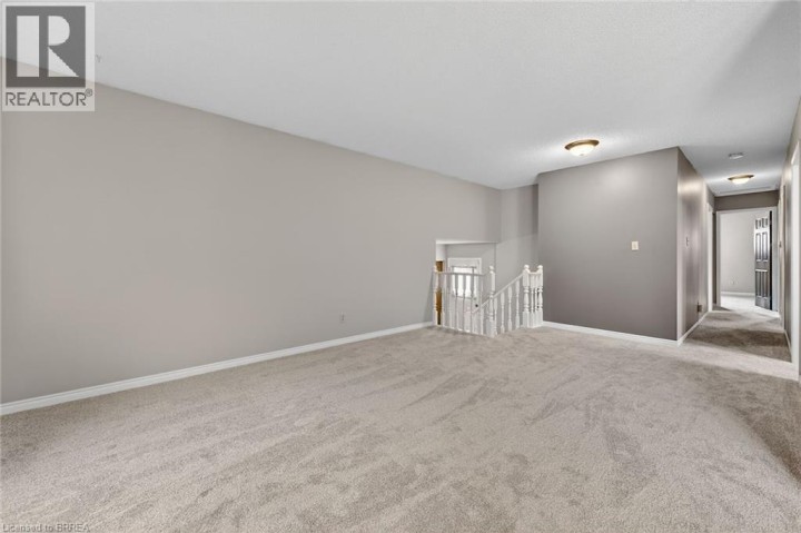 Photo 16 at 104 Viscount Road, Brantwood Park, Brantford