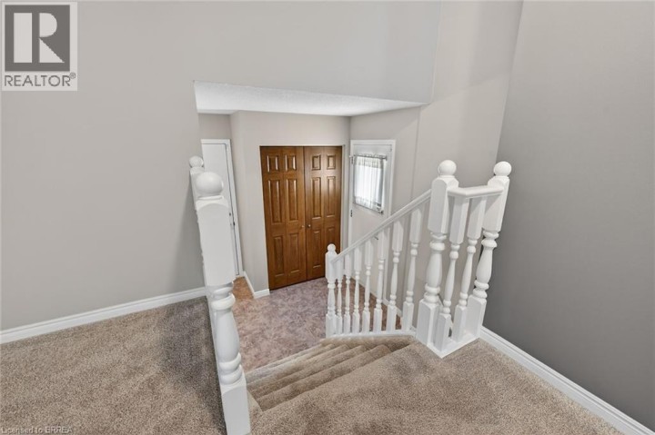 Photo 19 at 104 Viscount Road, Brantwood Park, Brantford