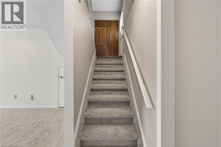 Photo 39 at 104 Viscount Road, Brantwood Park, Brantford