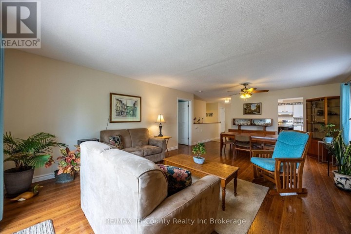 Photo 15 at 10 McDonald Court, Tillsonburg