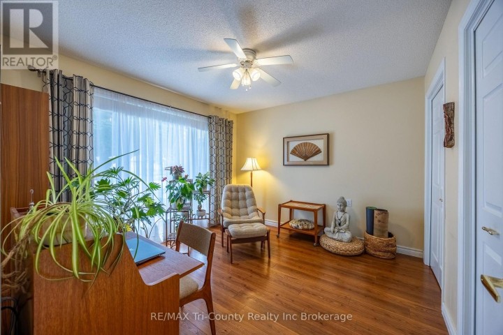 Photo 5 at 10 McDonald Court, Tillsonburg