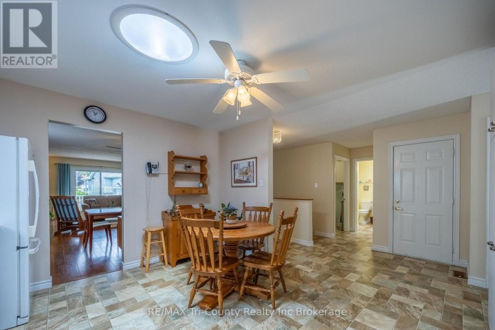 Photo 9 at 10 McDonald Court, Tillsonburg