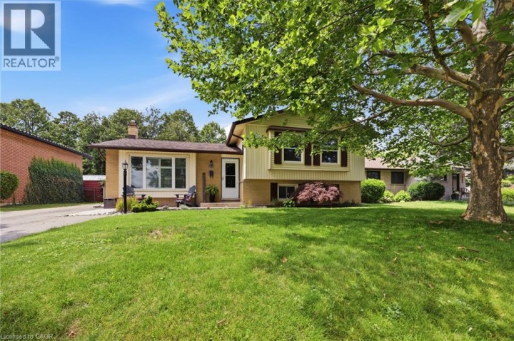 Photo 1 at 987 Nesbitt Crescent, Woodstock - North, Woodstock