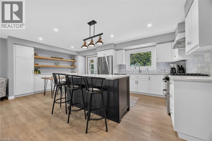 Photo 10 at 987 Nesbitt Crescent, Woodstock - North, Woodstock