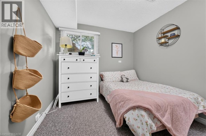 Photo 14 at 987 Nesbitt Crescent, Woodstock - North, Woodstock