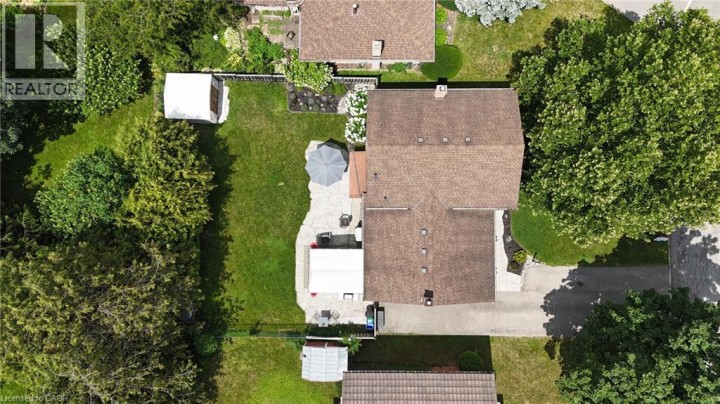 Photo 37 at 987 Nesbitt Crescent, Woodstock - North, Woodstock