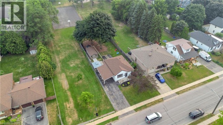 Photo 1 at 76 Wood Street, North Park / Wood St., Brantford