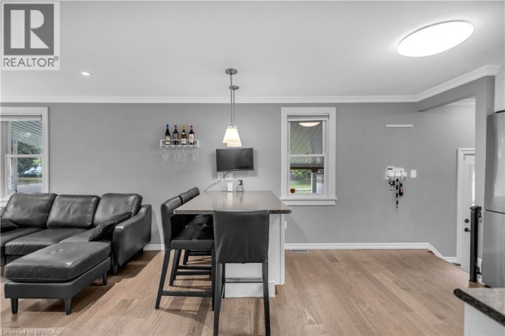Photo 10 at 76 Wood Street, North Park / Wood St., Brantford