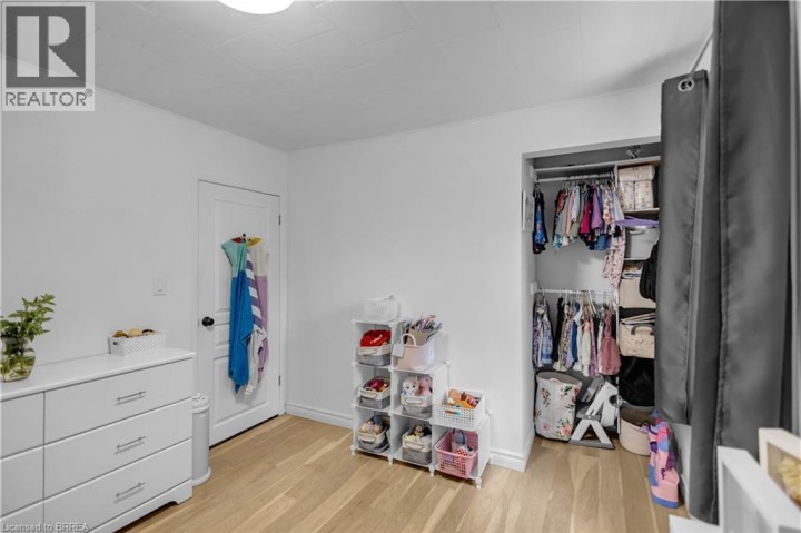 Photo 19 at 76 Wood Street, North Park / Wood St., Brantford