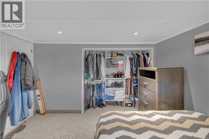 Photo 30 at 76 Wood Street, North Park / Wood St., Brantford