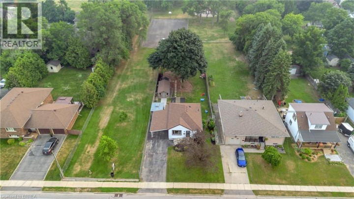 Photo 45 at 76 Wood Street, North Park / Wood St., Brantford