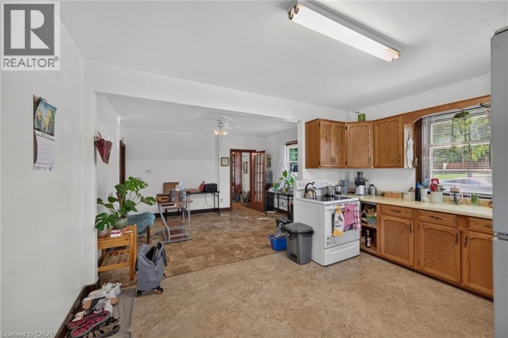 Photo 12 at 60 Locks Road, Echo Place, Brantford