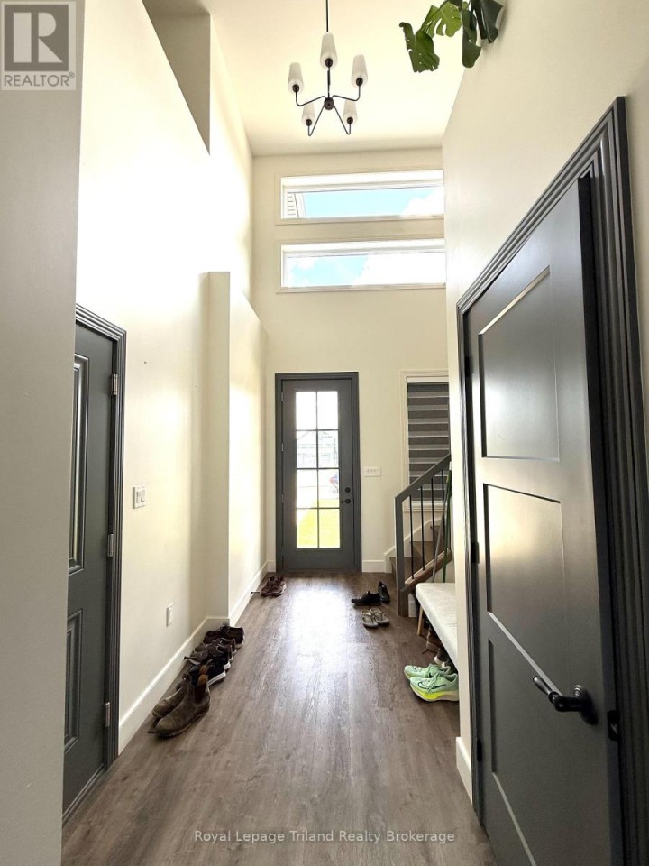 Photo 2 at 75 Trailview Drive, Tillsonburg