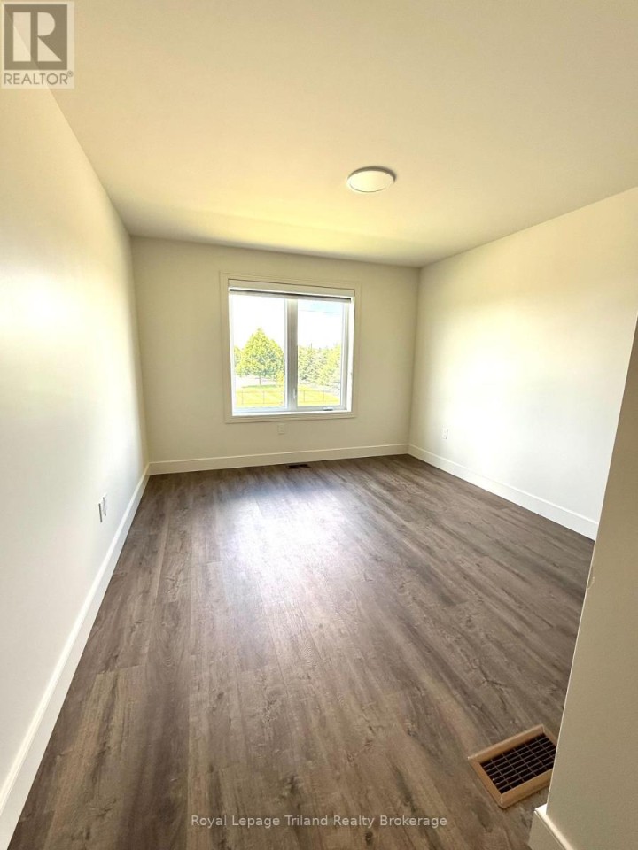 Photo 24 at 75 Trailview Drive, Tillsonburg