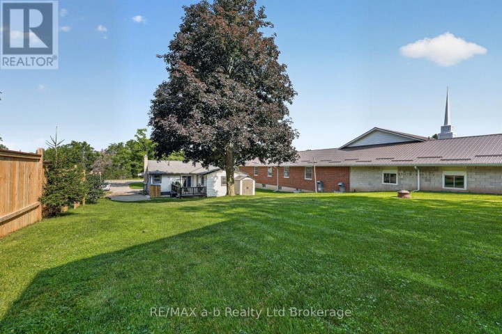 Photo 14 at 584112 Beachville Road, Centreville, South-West Oxford