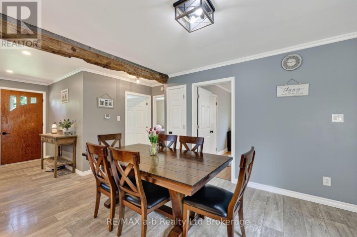 Photo 20 at 584112 Beachville Road, Centreville, South-West Oxford