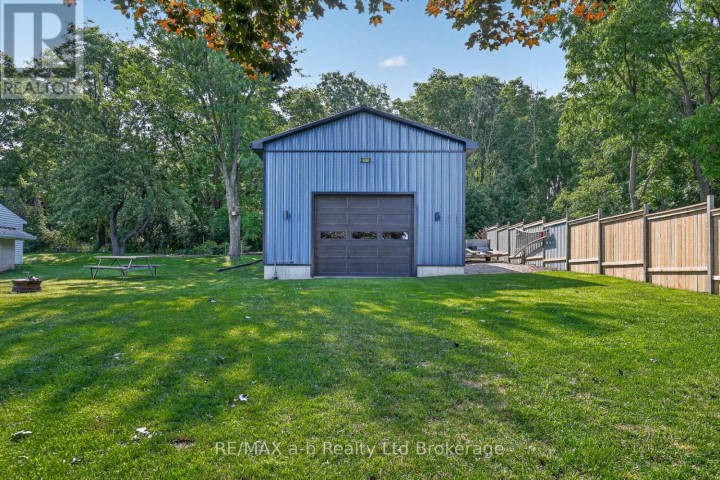 Photo 33 at 584112 Beachville Road, Centreville, South-West Oxford