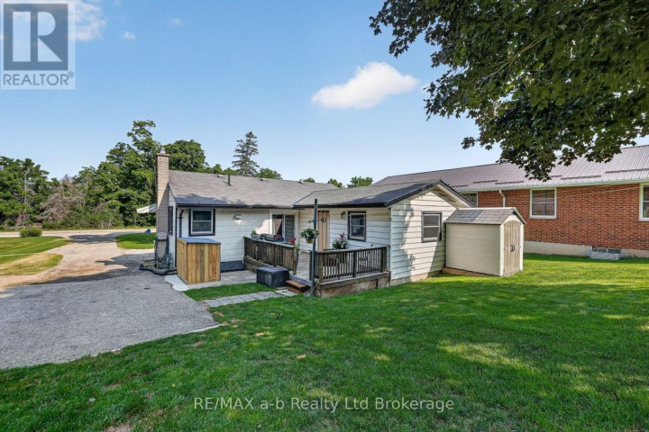 Photo 8 at 584112 Beachville Road, Centreville, South-West Oxford