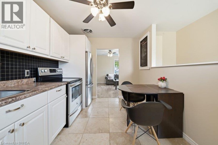 Photo 21 at 27 Frank Street, Holmedale, Brantford