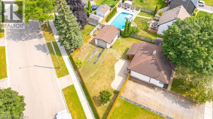 Photo 40 at 27 Frank Street, Holmedale, Brantford