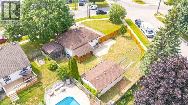 Photo 43 at 27 Frank Street, Holmedale, Brantford