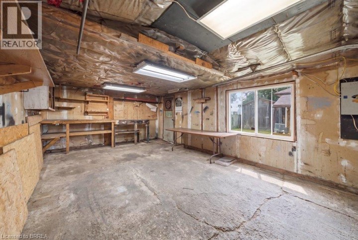 Photo 35 at 27 Frank Street, Holmedale, Brantford