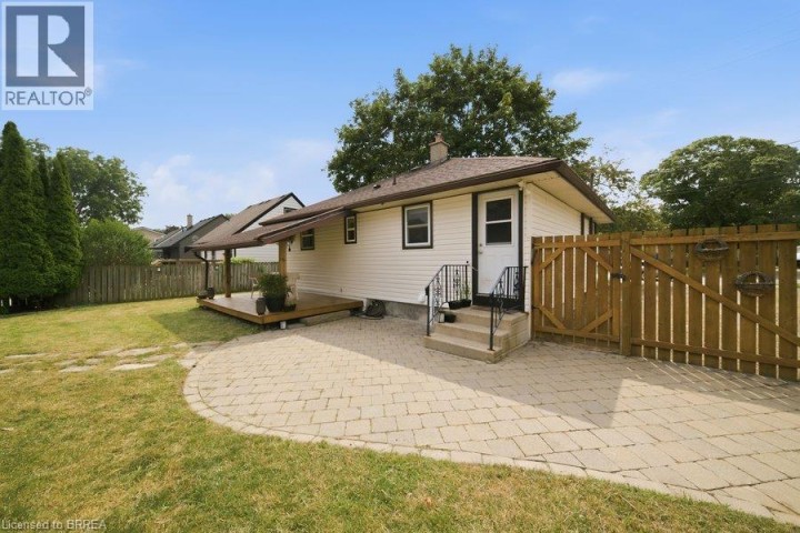Photo 38 at 27 Frank Street, Holmedale, Brantford