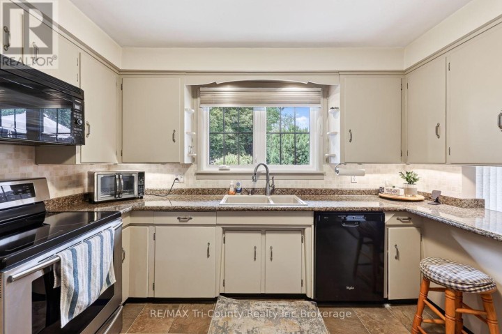 Photo 22 at 309 Quarterline Road, Tillsonburg