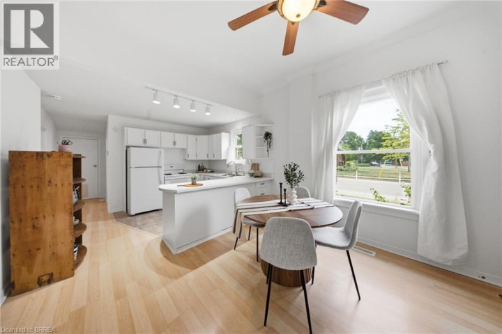 Photo 6 at 254 Erie Avenue, Eagle Place East, Brantford