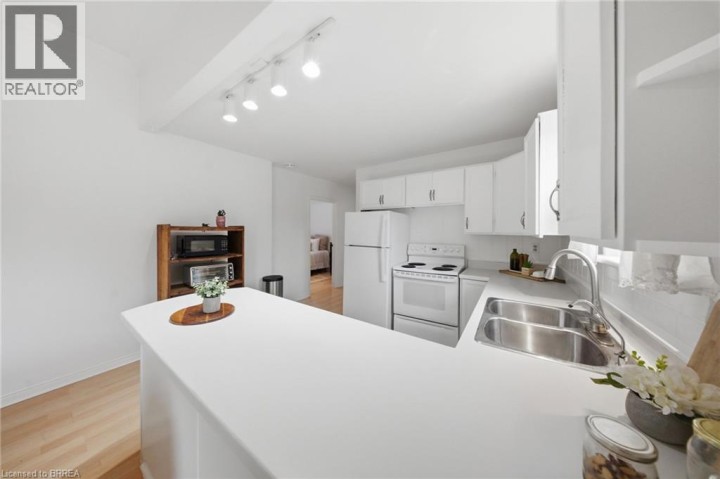Photo 20 at 254 Erie Avenue, Eagle Place East, Brantford