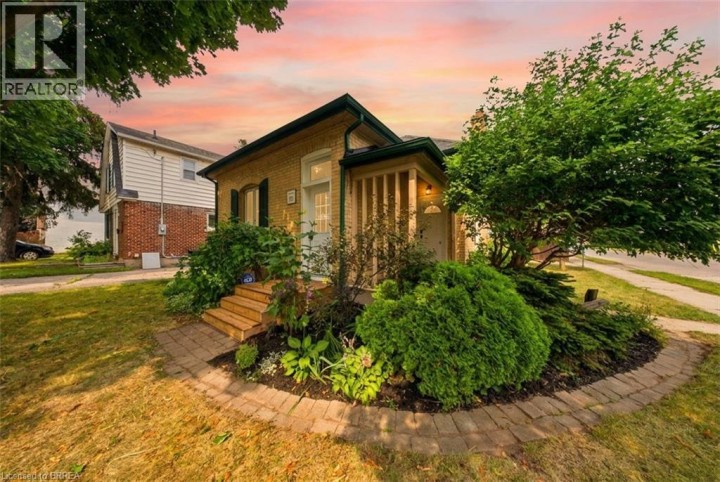 Photo 2 at 254 Erie Avenue, Eagle Place East, Brantford