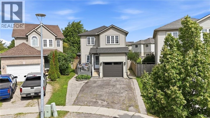 Photo 1 at 801 Hunters Gate Crescent, Woodstock - South, Woodstock
