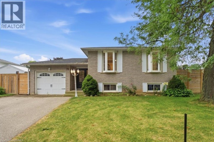 Photo 1 at 76 Enfield Crescent, Brantwood Park, Brantford