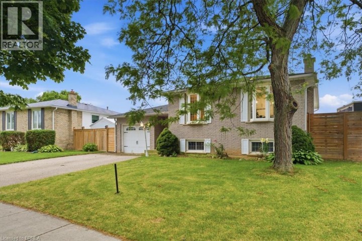 Photo 3 at 76 Enfield Crescent, Brantwood Park, Brantford