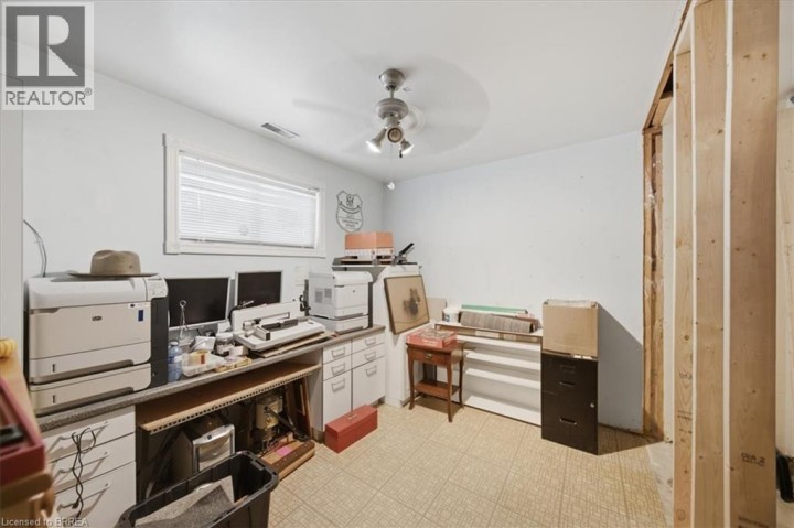 Photo 28 at 76 Enfield Crescent, Brantwood Park, Brantford