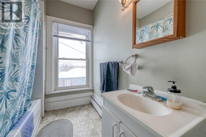 Photo 12 at 119 Carroll Street, Ingersoll - South, Ingersoll