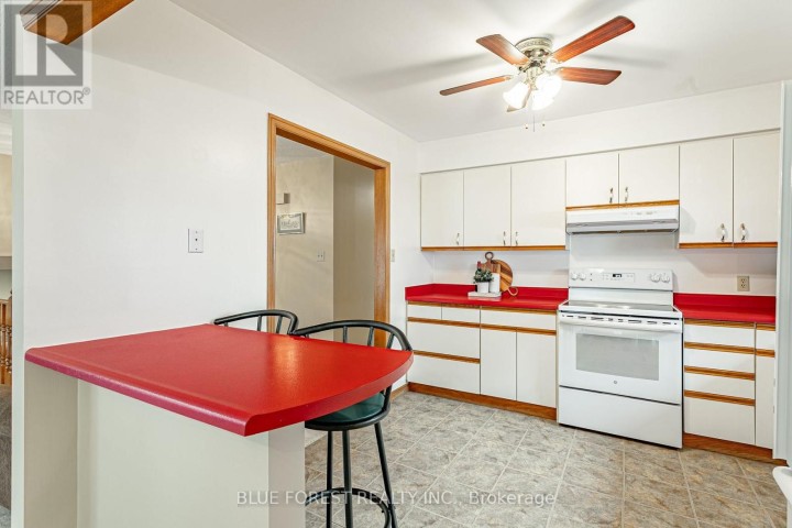 Photo 10 at 385 Wellington Street, Ingersoll - South, Ingersoll