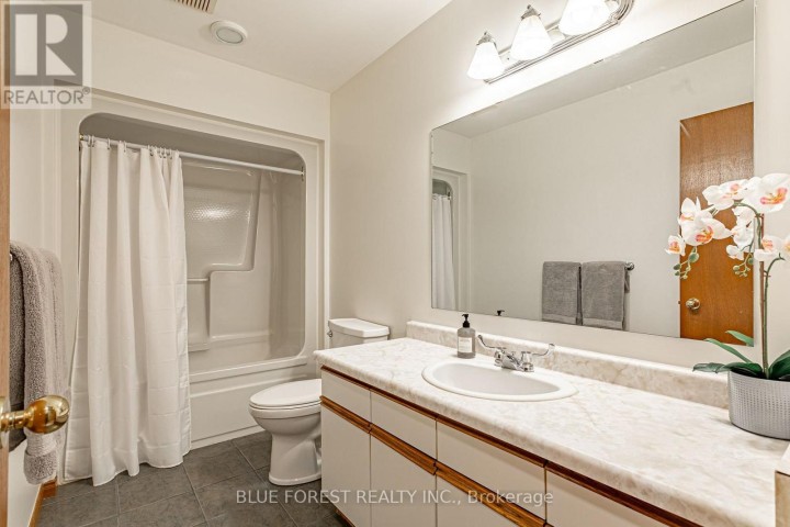 Photo 17 at 385 Wellington Street, Ingersoll - South, Ingersoll