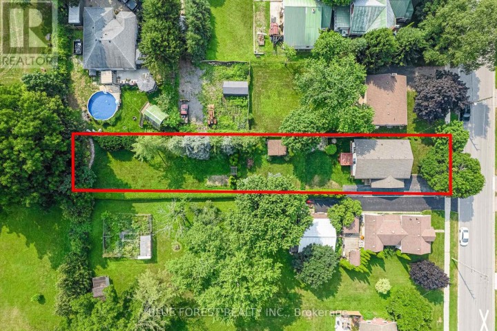Photo 2 at 385 Wellington Street, Ingersoll - South, Ingersoll