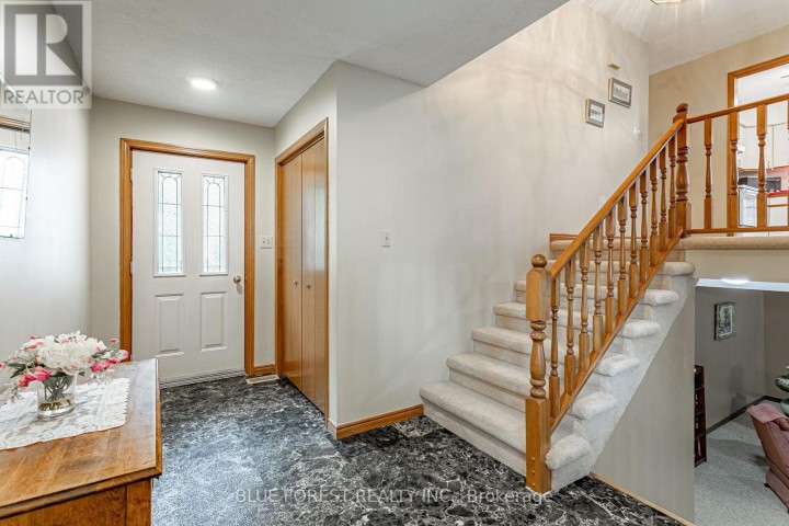 Photo 3 at 385 Wellington Street, Ingersoll - South, Ingersoll